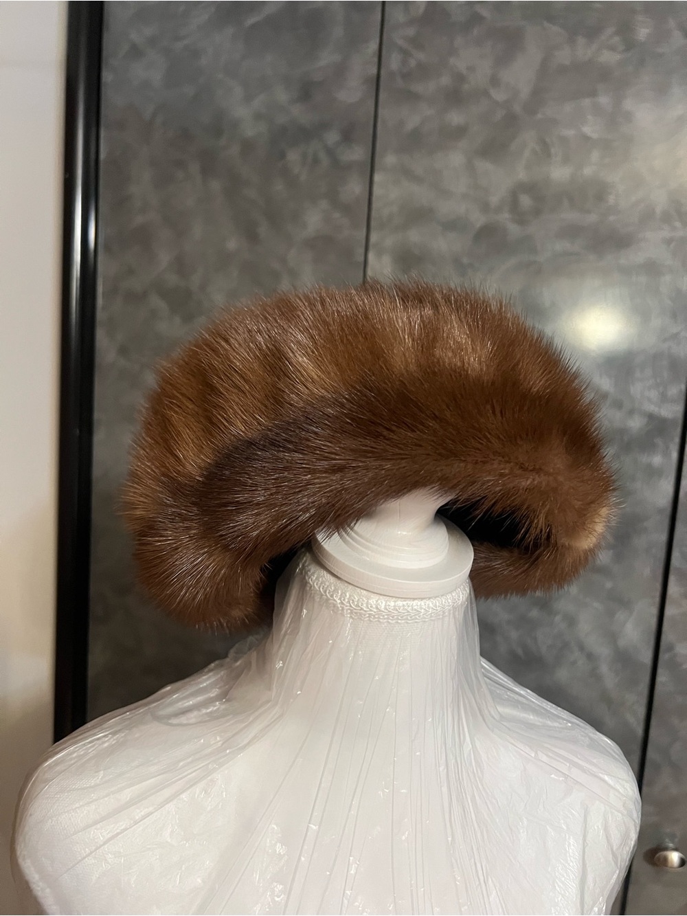 Vintage Brown Mink Fur Pillbox Hat